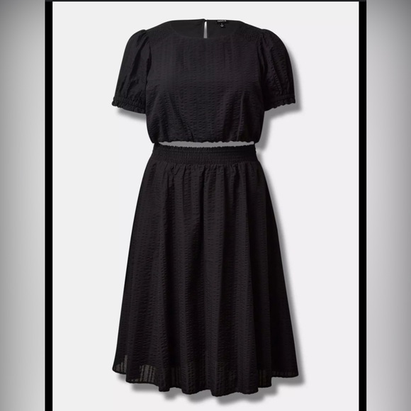 torrid Tops - Torrid Black Puff Sleeve Smocked Blouse and skirt set